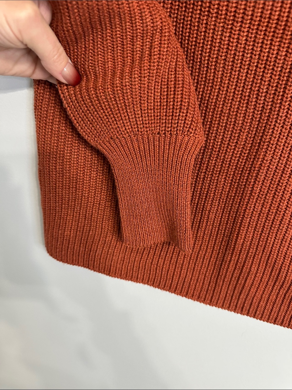 Jessica Simpson Ribbed Crewneck Sweater - Rust Orange - Picture 5 of 6